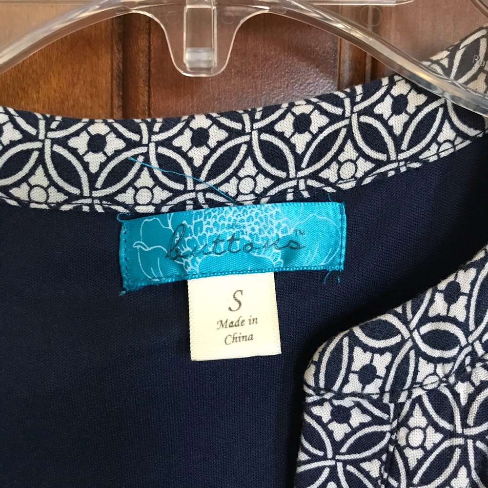 Patterned Shift Dress - Picture 4 of 5